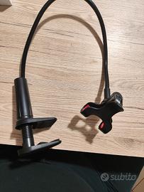 reggi cellulare da letto