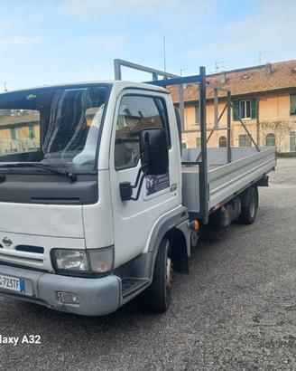 Nissan Cabstar