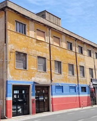 Ampio complesso immobiliare misto a Marzocca di Se