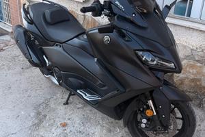 T Max 560 2024