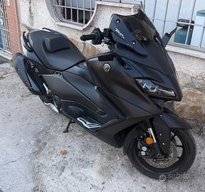 T Max 560 2024