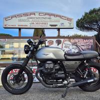 V7 Moto Guzzi accessoriatissima