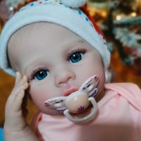 Bambola in stile reborn