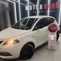 Lancia Ypsilon 1.0 FireFly 5 porte S&S Hybrid Ecoc