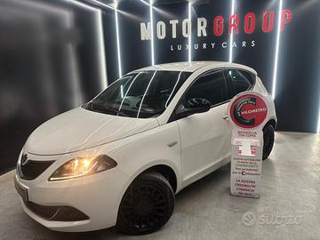 Lancia Ypsilon 1.0 FireFly 5 porte S&S Hybrid Ecoc