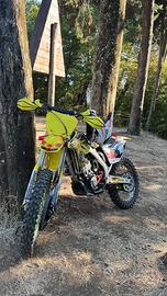 Suzuki rmz 250