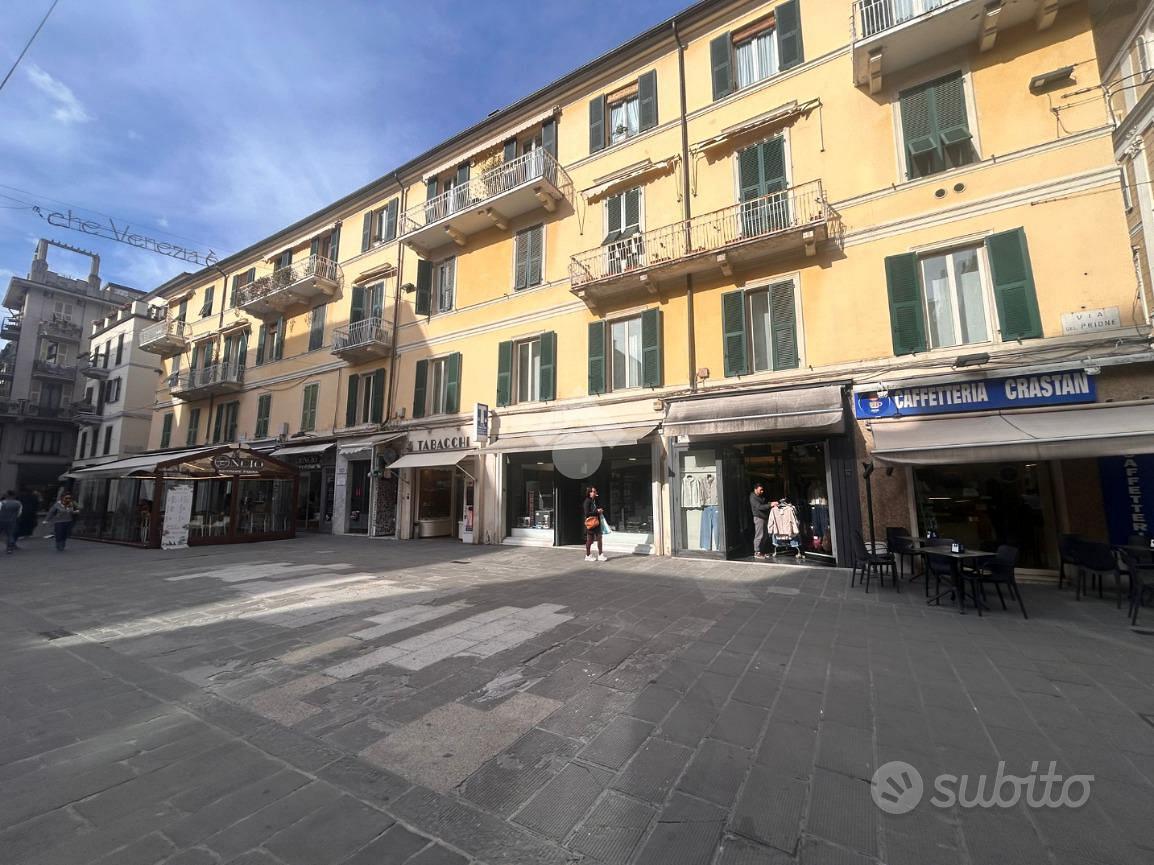 UFFICIO A LA SPEZIA