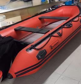 Gommone con motore Suzuki 15 cavalli