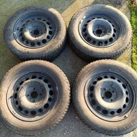 Pneumatici invernali 215/60 r16