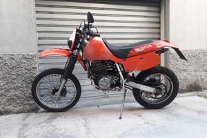 XR 600 R