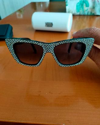 occhiali da sole donna Celine con custodia 