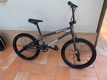 Bici BMX KHE CHRIS BÖHM 20 pollici 11,3 kg