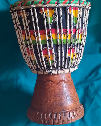 Tamburo Djembe tradizionale 