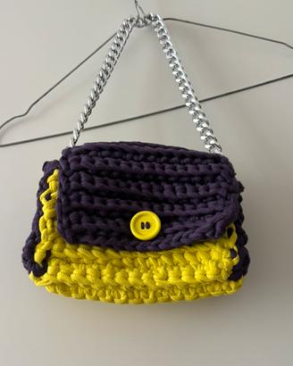 Pochette borsa con tracolla