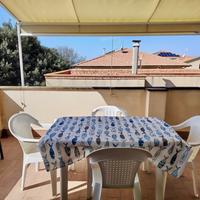 SAN VINCENZO 61 - trilo con terrazza - 70 mt mare