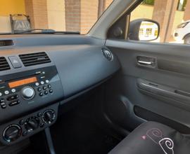 SUZUKI Swift - 2007