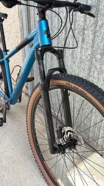 Cube attention slx misura M