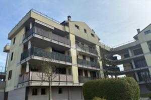 2 LOCALI A CASORATE PRIMO