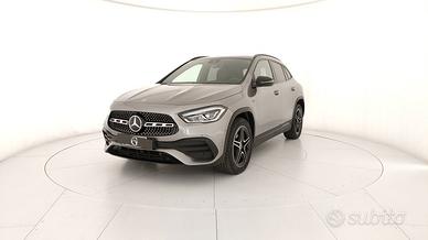 MERCEDES-BENZ GLA 250 e phev (eq-power) Premium au