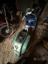 Vespa PK50 FUNZIONANTE completa di tutto