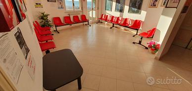 🪑 ARREDI COMPLETI SALA D’ATTESA / UFFICIO