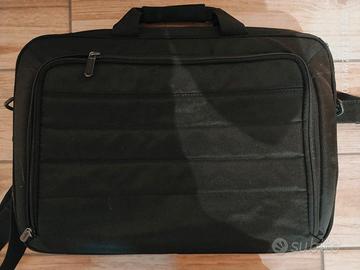 Amazon Basics - Borsa per laptop e tablet