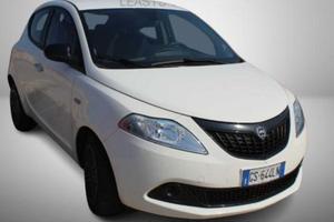 Lancia Ypsilon 1.0 FireFly 5 porte S&S Hybrid Oro