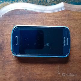 Samsung Galaxy S III MINI