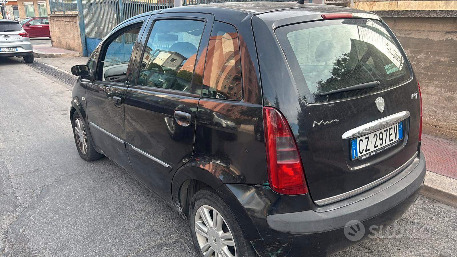 Lancia Musa 2006 photo 2