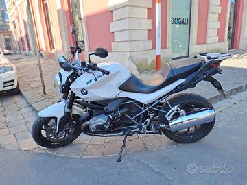 BMW R1200R bialbero dark white