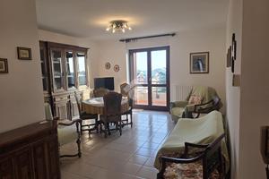 4 LOCALI A GRUGLIASCO