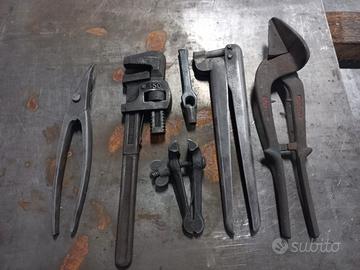 Attrezzi vintage da lattoniere