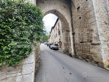 Cantina Gubbio [CSFALCUCCI45VRG]