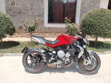 MV Agusta Brutale 675 – 2014