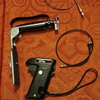 Scatto flessibile con impugnatura a pistola Stitz