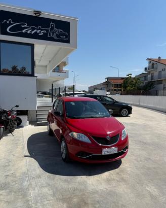 Lancia Ypsilon 1.2 69 CV 5 porte GPL Ecochic Unyca
