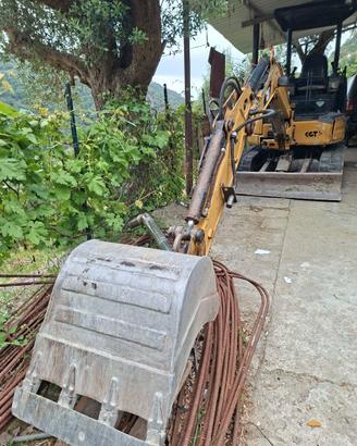 Escavatore Caterpillar 303c cr