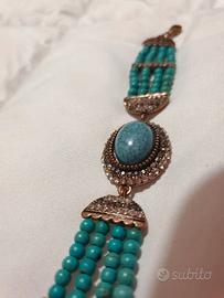 Bracciale in pietre azzurre