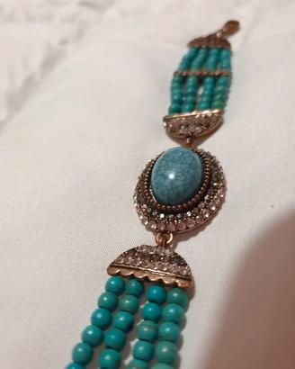 Bracciale in pietre azzurre