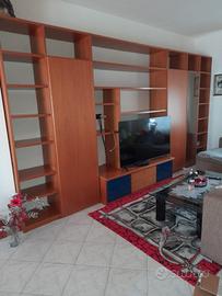 Parete attrezzata in VERO LEGNO MASSELLO