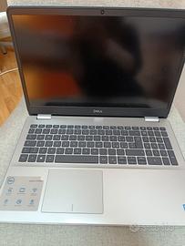 Computer notebook Dell Inspiron P85F