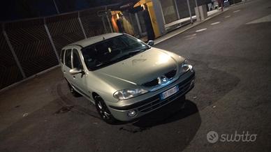 renoult megane con 137 mila km