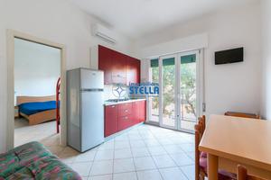 Euroresidence / Via Bafile+posto auto