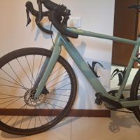 Bicicletta Gravel elettrica Cannondale