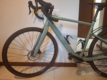 Bicicletta Gravel elettrica Cannondale
