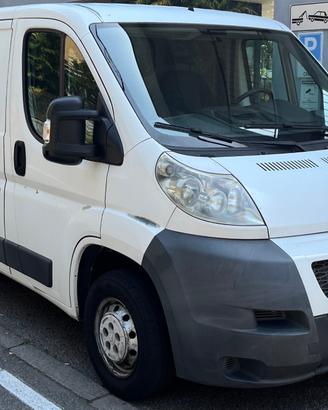 PEUGEOT BOXER 2.2 HDI - MOTORE SOSTITUITO CON KM 9