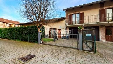 Villa a schiera di recente costruzione