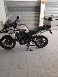 Benelli trk 502