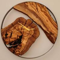 Orologio da parete in legno di ulivo