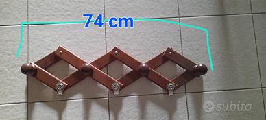 Appendiabito in legno da parete regolabile 